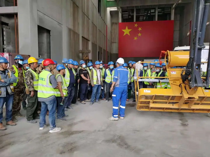 表扬信+锦旗！这是华体会平台-华体会(中国)一站式服务平台
的责任与温度-2.jpg